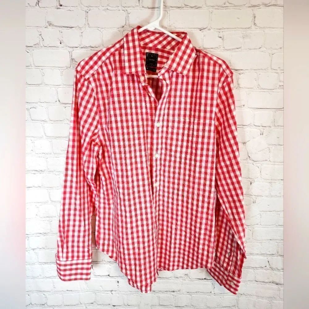 Men's Gap button-up longsleeve, size medium